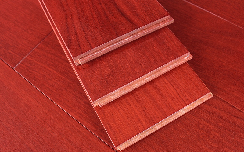 檀木實(shí)木地板適合安裝的環(huán)境是哪里？