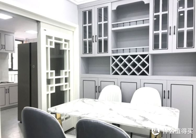 119㎡現(xiàn)代簡約三居室，20萬全包給熟人裝修，還沒開始入住先曬曬