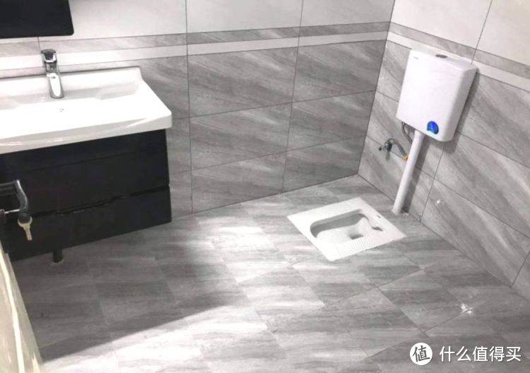 119㎡現(xiàn)代簡約三居室，20萬全包給熟人裝修，還沒開始入住先曬曬