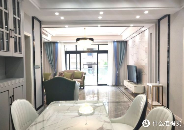 119㎡現(xiàn)代簡約三居室，20萬全包給熟人裝修，還沒開始入住先曬曬