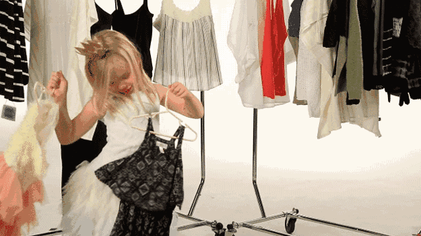 想在臥室里打造出衣帽間，這5種設(shè)計實用到哭！