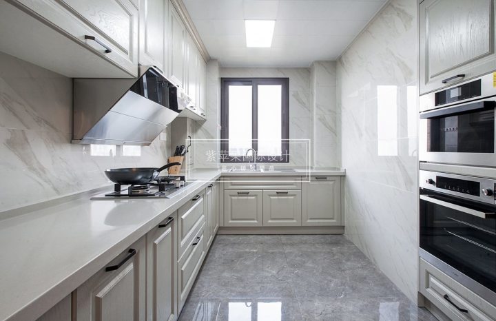 U型廚房怎么設(shè)計？U型廚房設(shè)計裝修效果圖