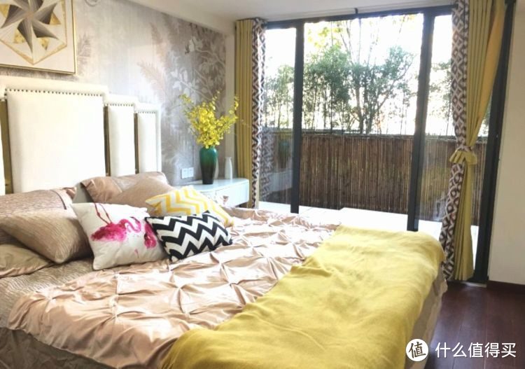 ?買低樓層82㎡新房，花25萬裝修，主要就為了這100㎡豪華大露臺(tái)