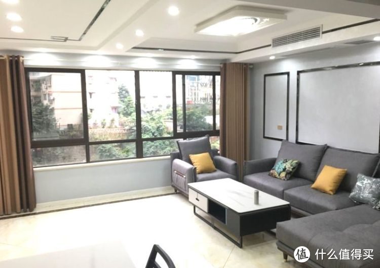 買不起別墅可以看看躍層，128㎡三室兩廳大躍層，堪稱空中別墅