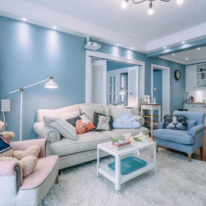 現(xiàn)代簡(jiǎn)約風(fēng)格別墅中空客廳裝修效果圖_2015現(xiàn)代簡(jiǎn)約風(fēng)格客廳裝修效果圖大全_現(xiàn)代裝修風(fēng)格效果圖