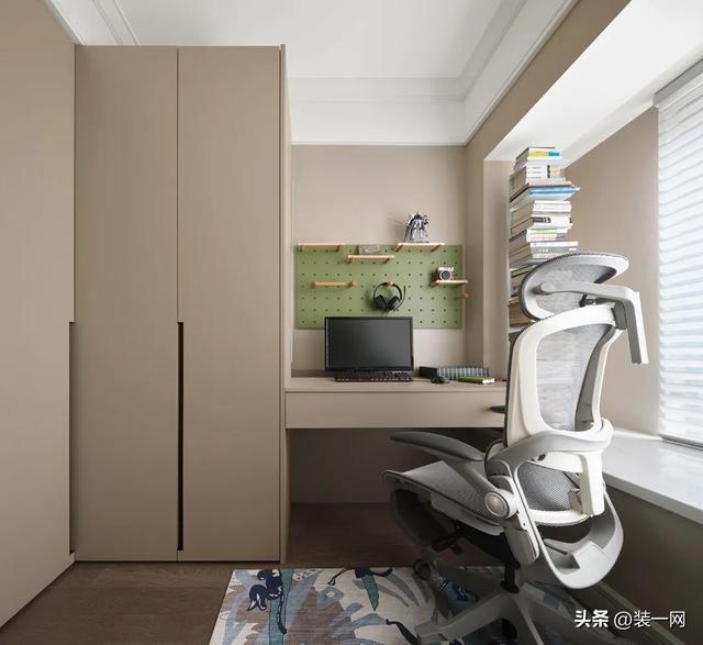 房屋浪漫布置圖片(95平米法式風格裝修，輕奢浪漫居所，姐妹們的夢想小家)(圖9)