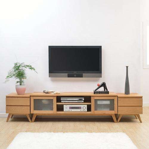 電視背景墻怎么裝得好看又實用？