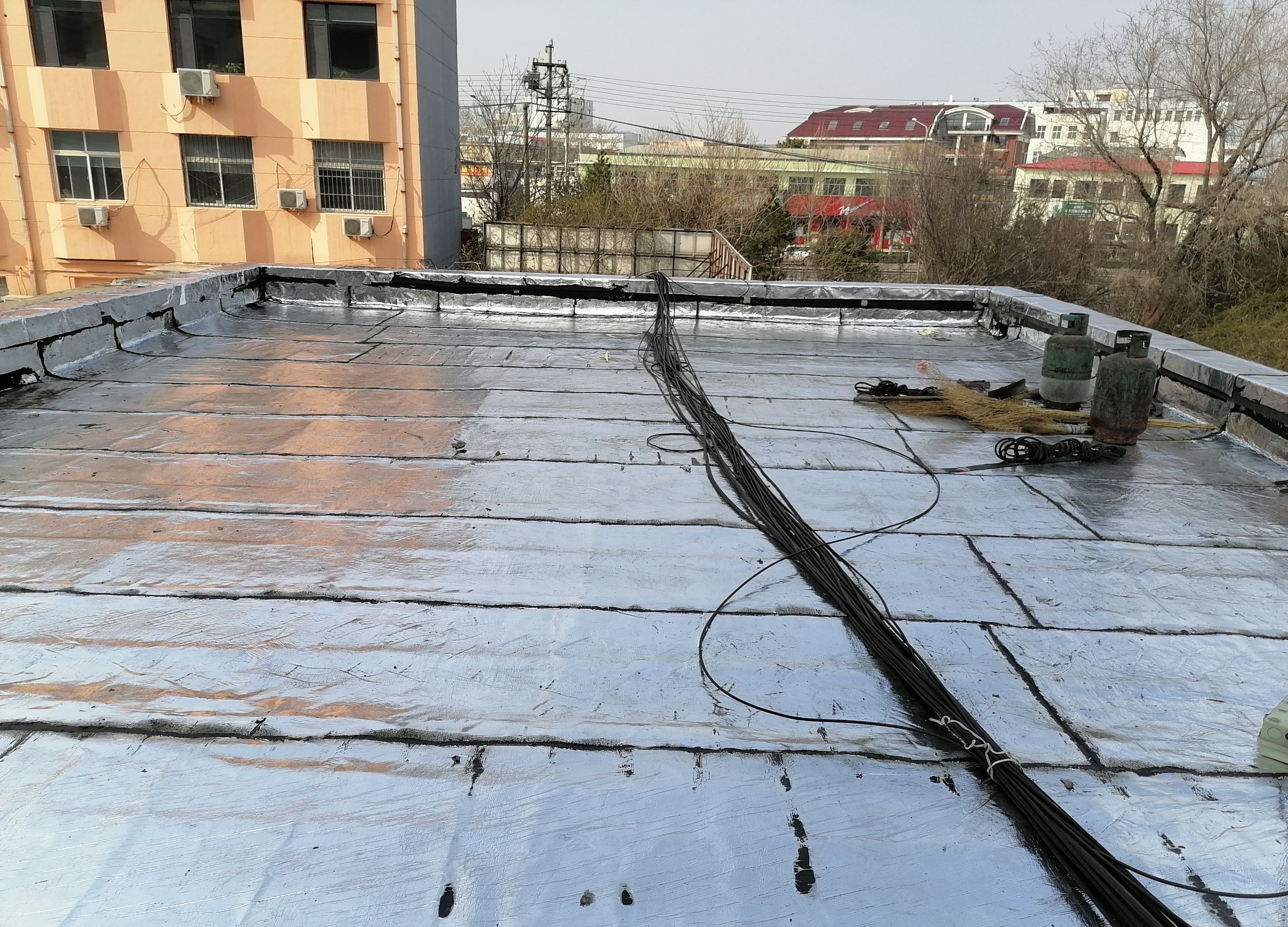 濟(jì)南辦公室寫(xiě)字樓裝修、濟(jì)南商場(chǎng)超市裝修、濟(jì)南餐飲娛樂(lè)裝修、濟(jì)南酒店餐廳裝修