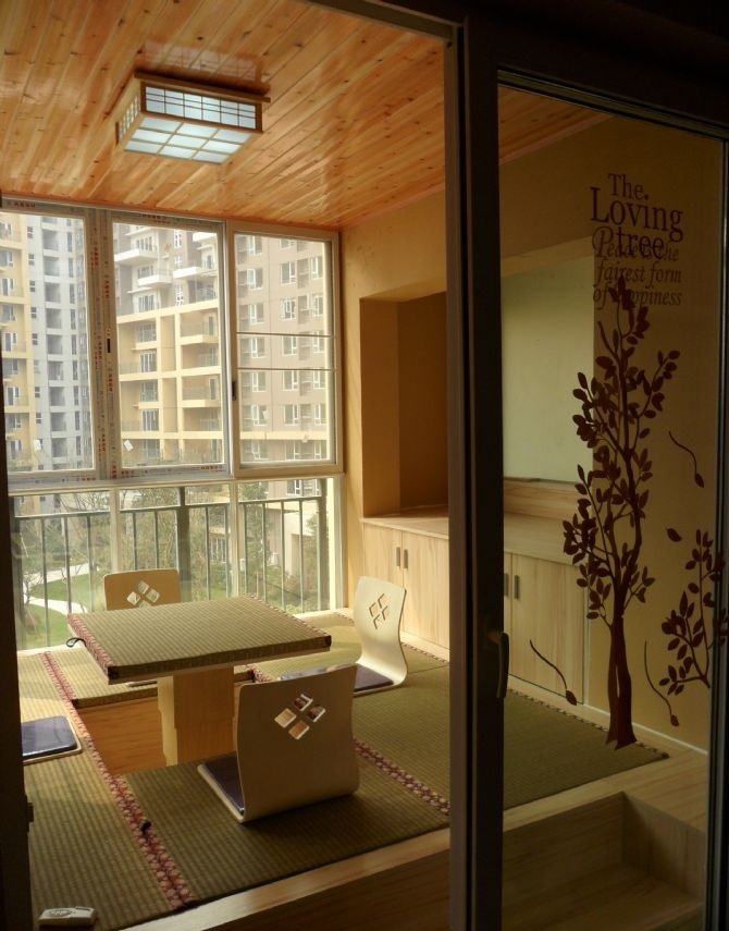 陽(yáng)臺(tái)榻榻米效果圖，陽(yáng)臺(tái)榻榻米布局