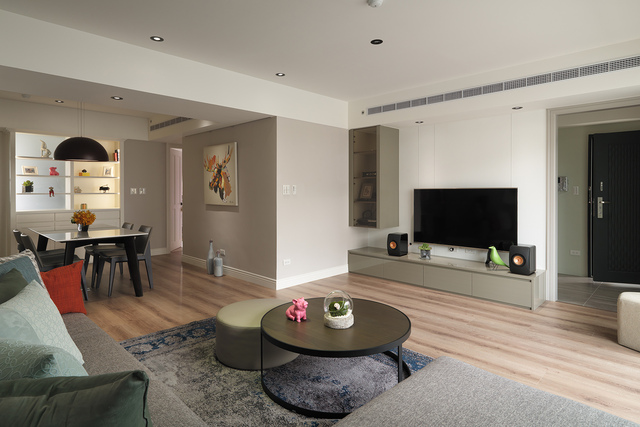 新房裝修污染入住標(biāo)準_夫妻看新房發(fā)現(xiàn)被人裝修入住_新房裝修多久嬰兒入住