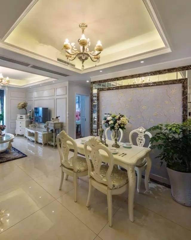 曬曬老婆裝修的新房，歐式風(fēng)格住得有檔次，朋友都說最喜歡陽臺