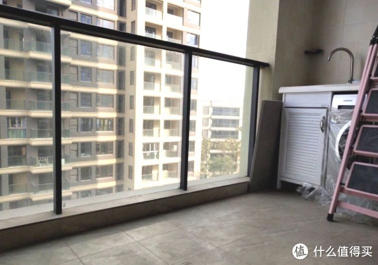 剛完工的新房，硬裝15萬(wàn)設(shè)計(jì)成現(xiàn)代簡(jiǎn)約風(fēng)格，看一眼都是享受