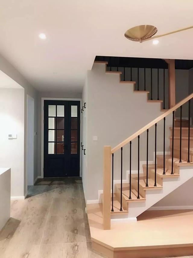 躍層裝修北歐風(140平米躍層裝修效果圖北歐風)(3)