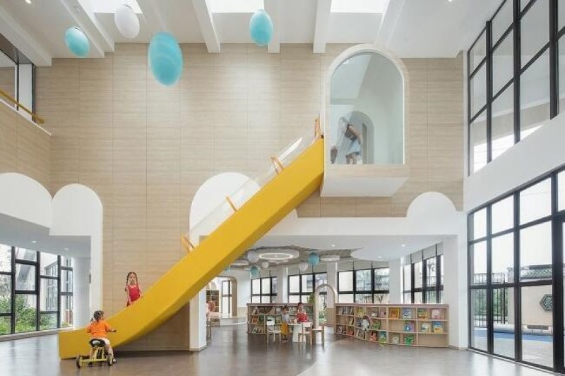 南京幼兒園裝修設(shè)計公司(幼兒園裝修設(shè)計給孩子一個歡樂王國)