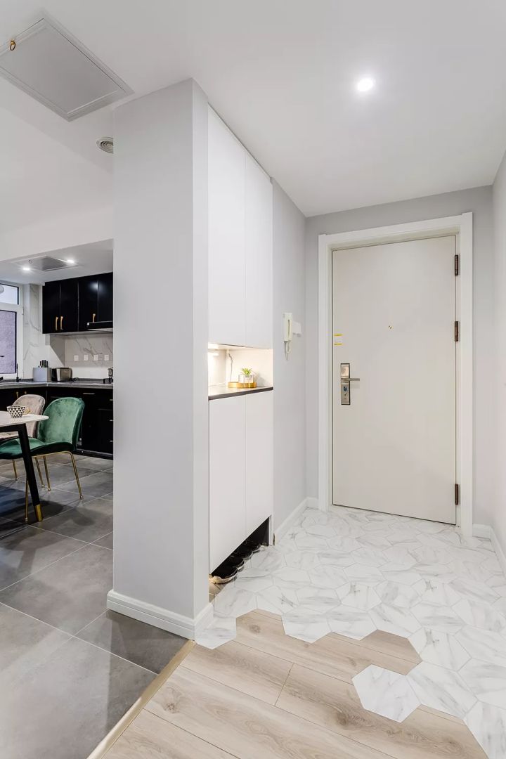 預(yù)算25萬，請問120平帶開放式廚房的現(xiàn)代簡約風(fēng)要如何設(shè)計？