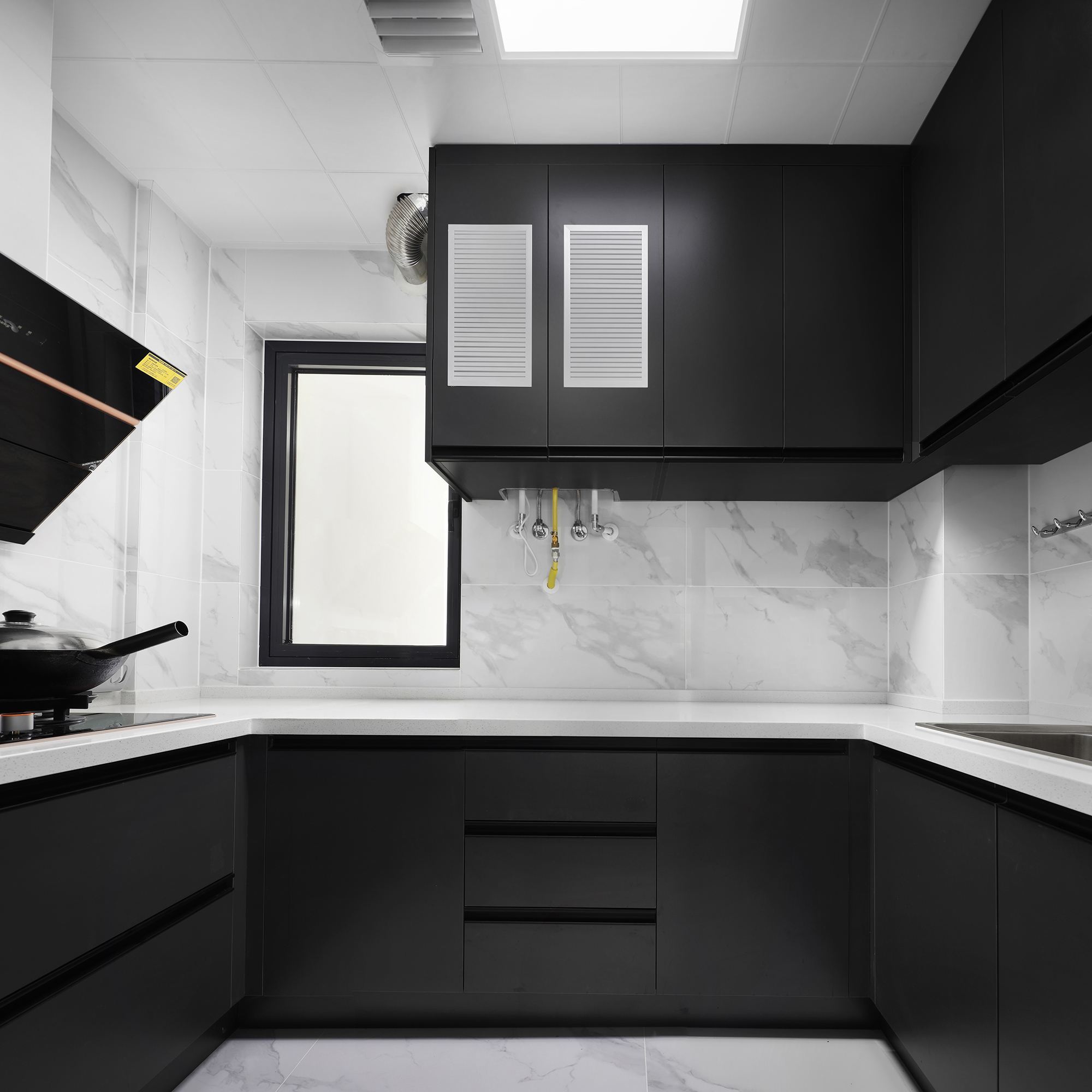 房子想裝修，五種受歡迎櫥柜顏色，這幾種顏色太賞心悅目了！