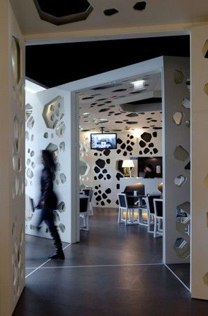 咖啡店裝修效果圖 來自葡萄牙的幾何藝術空間