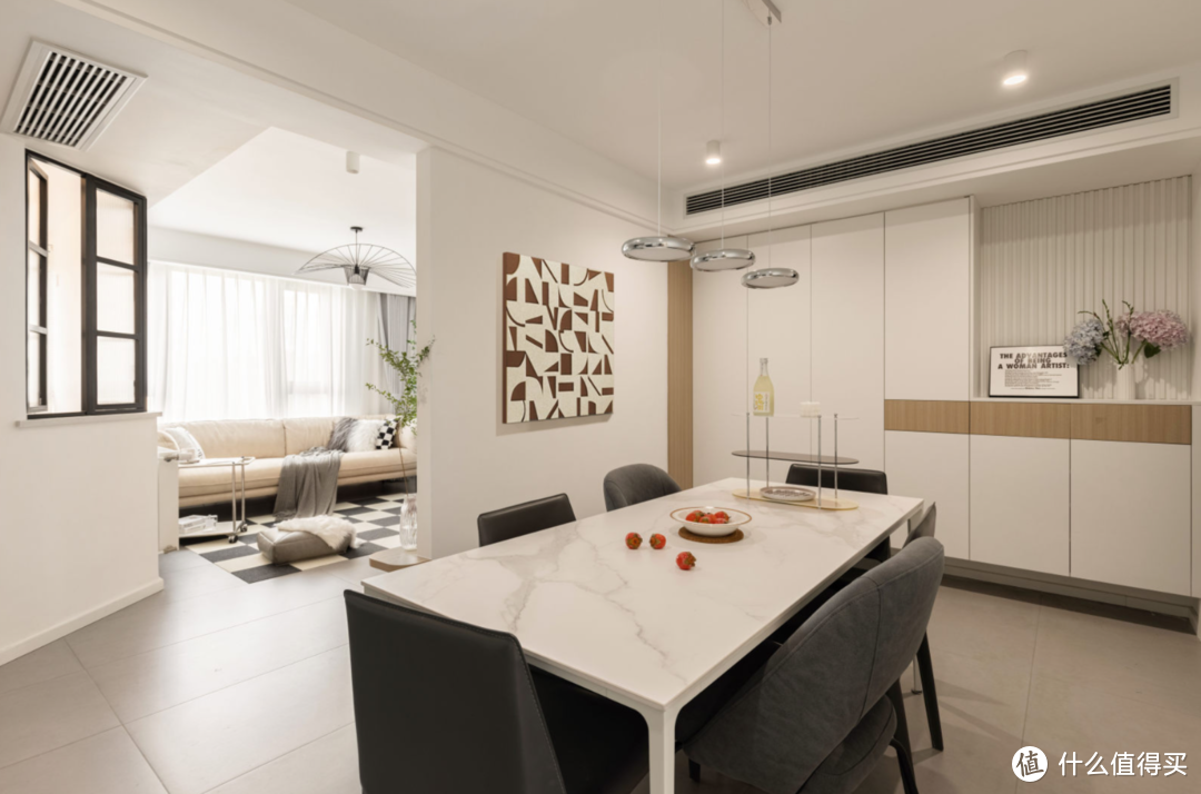 兩室改三室，單衛(wèi)改雙衛(wèi)，她家布局，說(shuō)是“神設(shè)計(jì)”都不為過(guò)