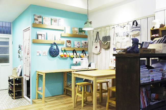 小戶型書房設(shè)計(jì)要點(diǎn)，小戶型書房應(yīng)該怎么實(shí)用的裝修？