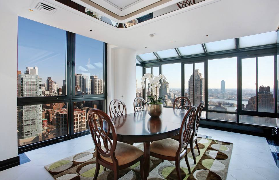 陽臺(tái)落地窗怎么設(shè)計(jì)更為安全？