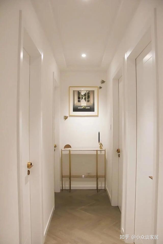 進(jìn)門(mén)走廊長(zhǎng)的戶(hù)型裝修_進(jìn)門(mén)走廊裝修效果圖_進(jìn)門(mén)走廊裝修效果圖