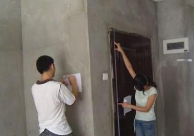 現(xiàn)在流行住“毛坯房”？內(nèi)行人一句說破：不裝修也成高級房