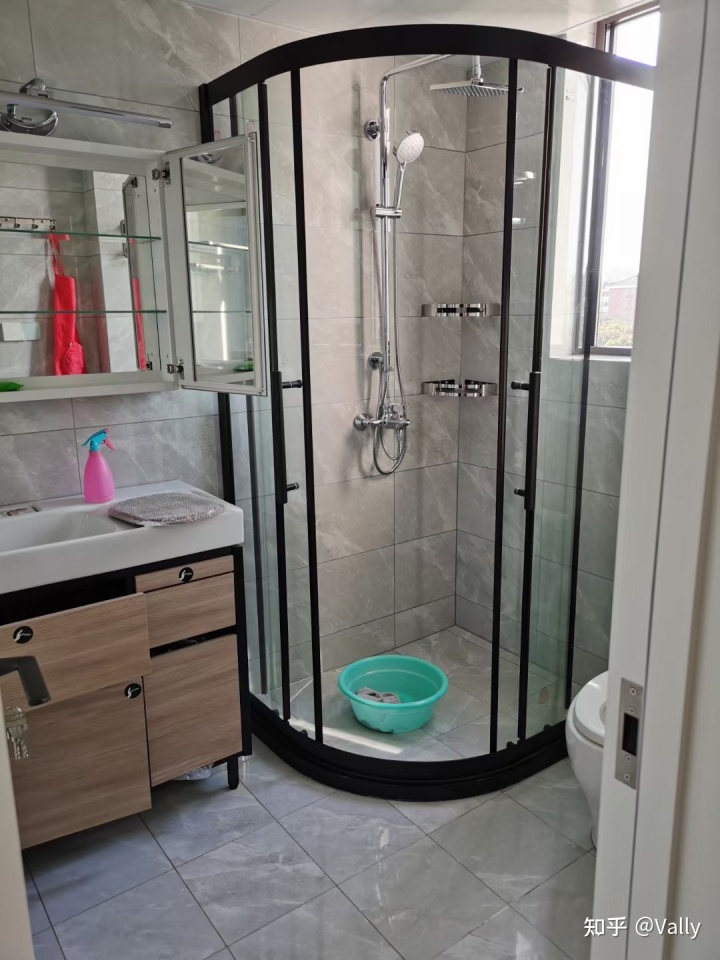 上海裝修展會春亭設(shè)計(jì)棒_上海大平層裝修春亭設(shè)計(jì)_裝修設(shè)計(jì)軟件