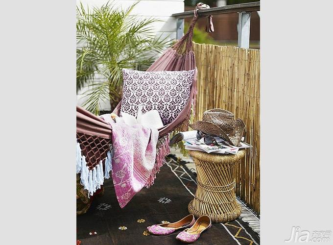 生活陽(yáng)臺(tái)裝修效果圖欣賞_陽(yáng)臺(tái)裝修效果圖欣賞_簡(jiǎn)歐陽(yáng)臺(tái)裝修效果圖欣賞