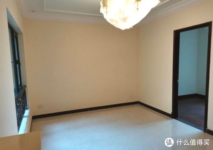 首付10萬(wàn)入手的單身公寓，51㎡一室一廳恒大精裝房，月供1200元