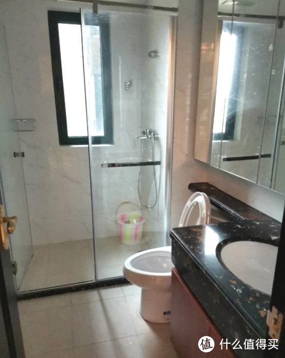 首付10萬(wàn)入手的單身公寓，51㎡一室一廳恒大精裝房，月供1200元