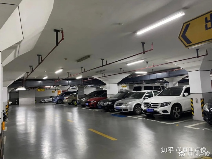 “我這輩子沒見過這么好的車庫?！?></a></p>
            <h3 class=