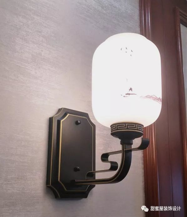 現(xiàn)代中式禪意風格裝修效果_中式裝修吊頂風格圖片_新中式風格裝修效果圖