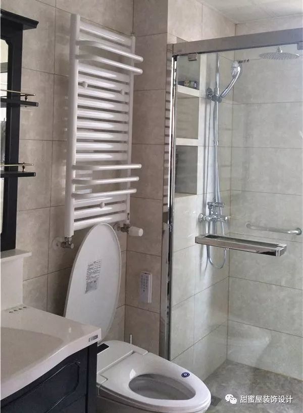 中式裝修吊頂風格圖片_現(xiàn)代中式禪意風格裝修效果_新中式風格裝修效果圖