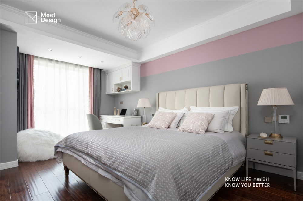 臥室窗簾2裝修效果圖優(yōu)雅歐式，帶你探秘融化在奶油里歐式豪華臥室設計圖片賞析