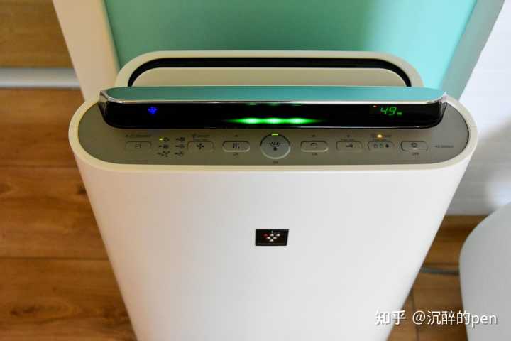 什么牌子的空氣凈化器好?。考依镅b修甲醛多怎么處理？