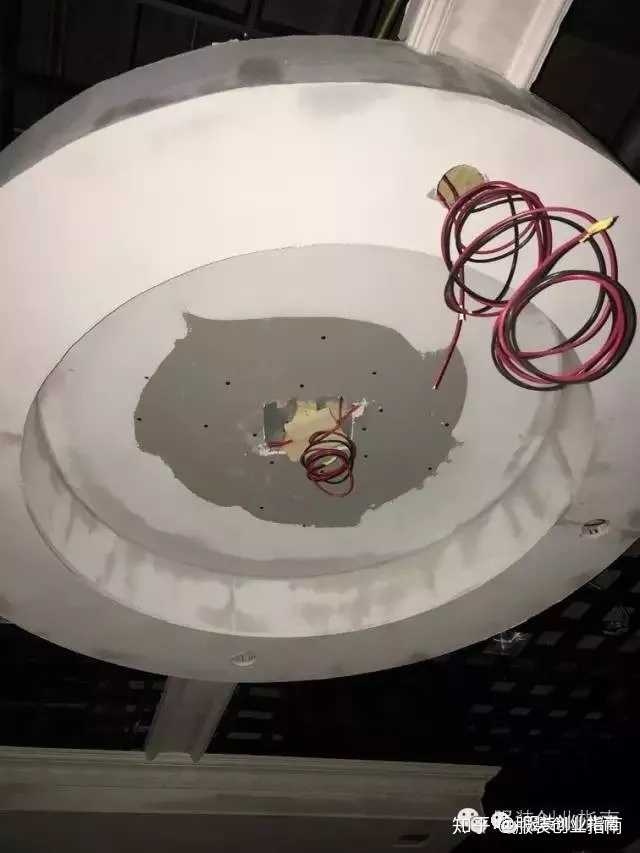 服裝店裝修_服裝淘寶店裝修素材_炒雞店門頭裝修店內圖