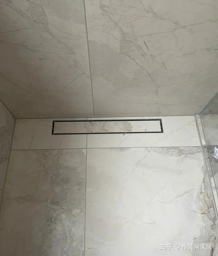 被網(wǎng)紅“過度吹捧”的四個衛(wèi)生間設計，以為很完美，實際都是坑