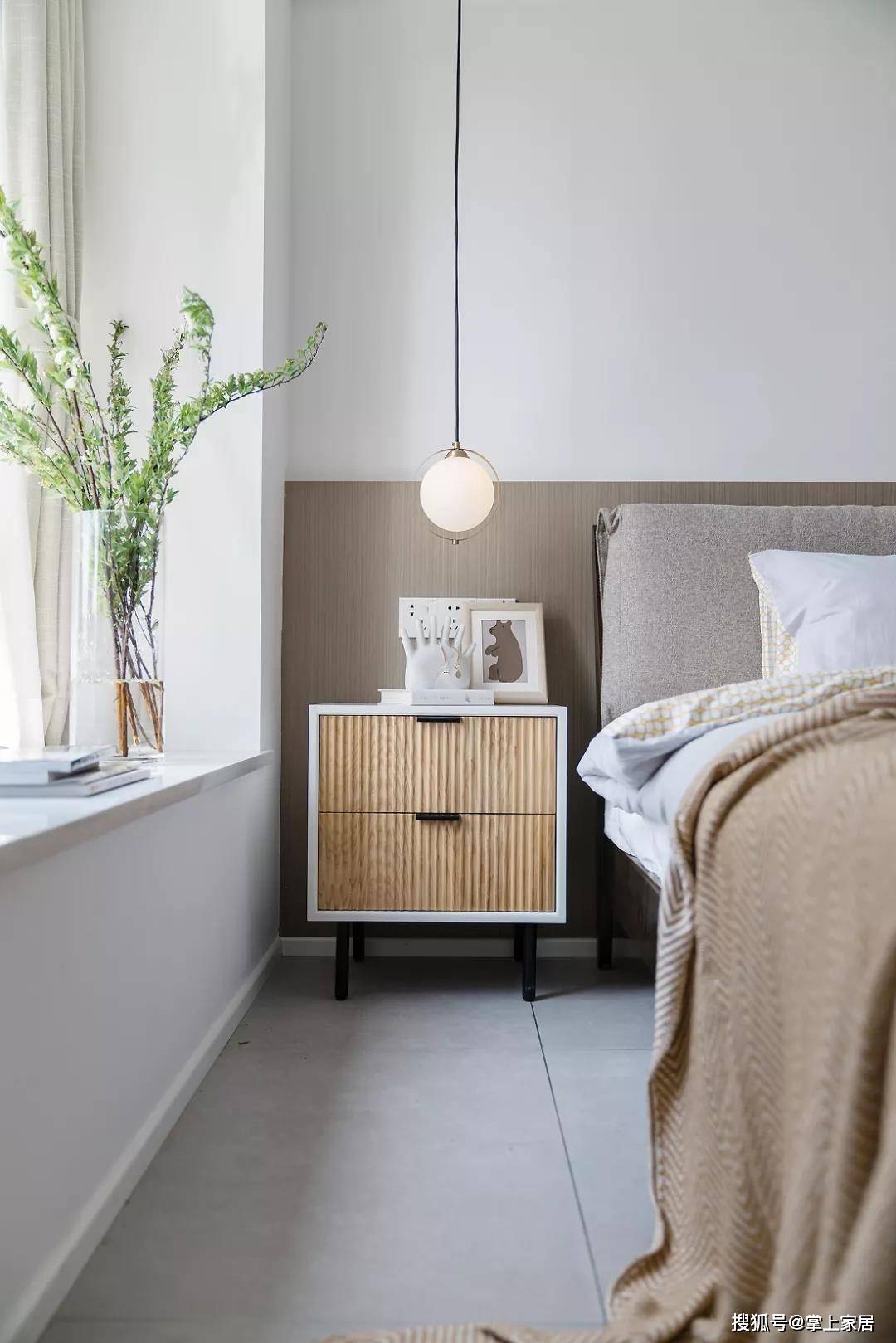 中年夫妻賣小房換大房，185㎡工業(yè)風(fēng)裝修，入戶就有小吧臺(tái)，羨慕