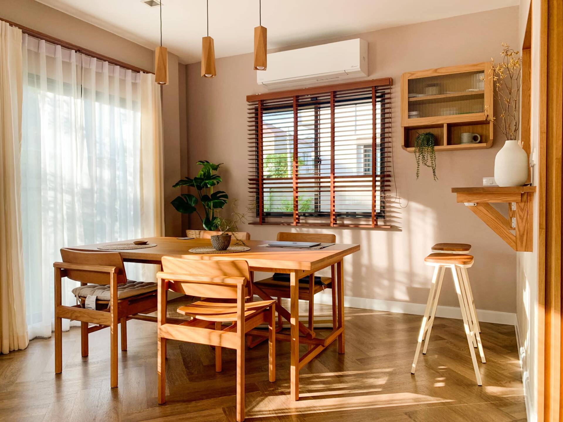 看了這一棟別墅，我才意識到：裝修可以不奢華，但一定要有煙火氣