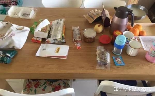 室內(nèi)裝修效果圖大全，還說餐邊柜可有可無？錯(cuò)了！這樣超驚艷！