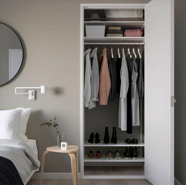 三亞裝修公司：小戶型房子裝修，臥室墻上挖三個(gè)壁櫥！