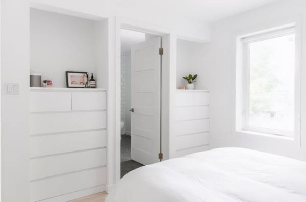 三亞裝修公司：小戶型房子裝修，臥室墻上挖三個(gè)壁櫥！