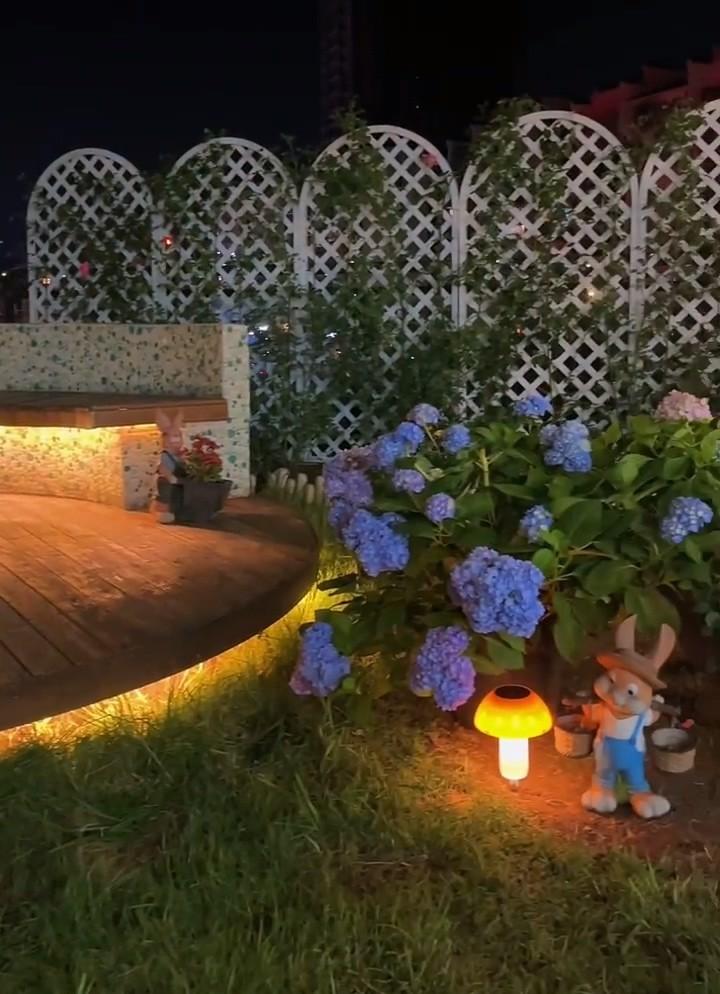 都說(shuō)一樓不能要，我多花10萬(wàn)買(mǎi)了一樓帶院，改造成花園后人人羨慕