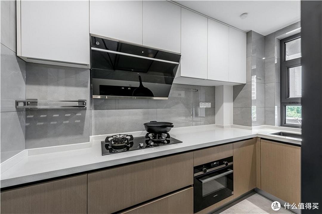 我也想給父母裝一套這樣的養(yǎng)老房，不用多豪華，簡潔舒適就夠了