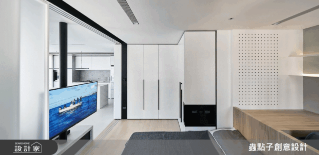 30平米小戶型，一面可動的墻，榨干雞肋地，逆天擁有餐廚、溜滑梯、浴缸、書房收納！