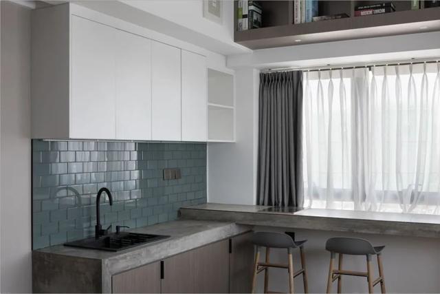 酒店公寓裝修效果圖(35㎡酒店式開間單身公寓，半平米都沒浪費，還裝得很有檔次)(圖10)