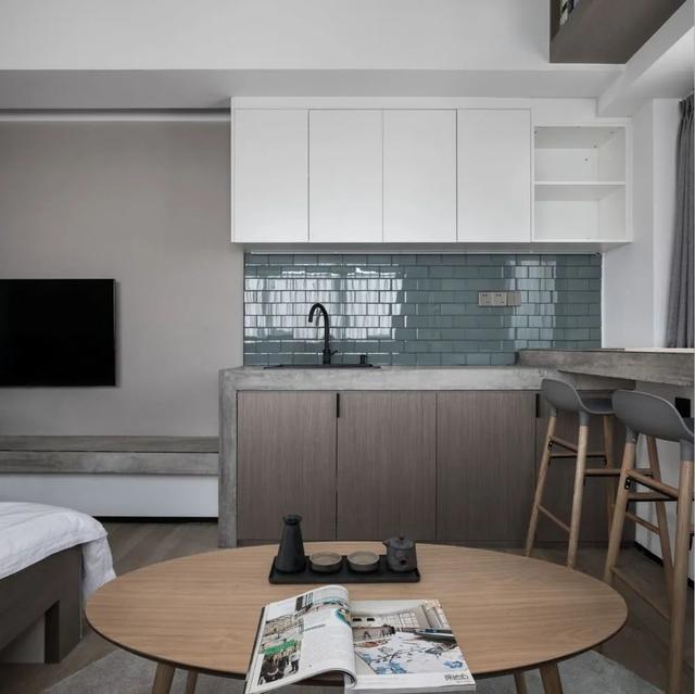 酒店公寓裝修效果圖(35㎡酒店式開間單身公寓，半平米都沒浪費，還裝得很有檔次)(圖11)