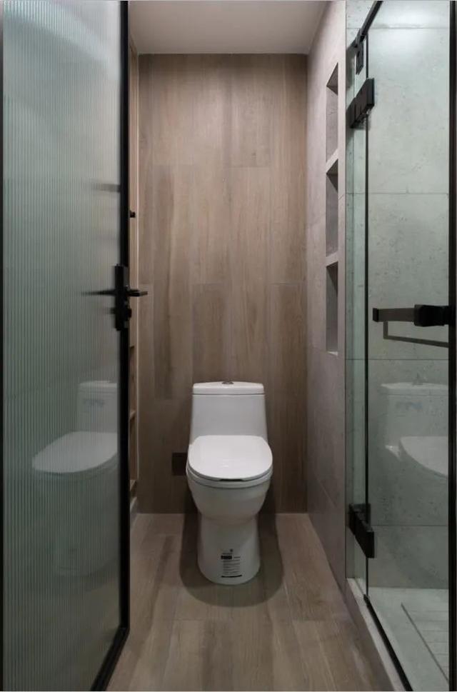 酒店公寓裝修效果圖(35㎡酒店式開間單身公寓，半平米都沒浪費，還裝得很有檔次)(圖16)