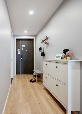 進(jìn)門鞋柜裝修設(shè)計(jì)圖 進(jìn)門鞋柜裝修效果