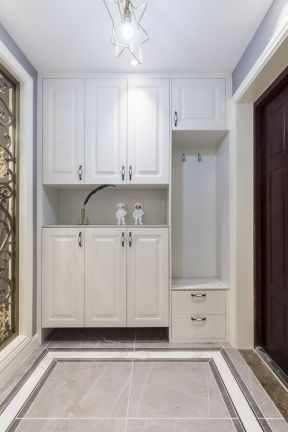 歐式鞋柜裝修效果圖 歐式鞋柜設(shè)計(jì)圖